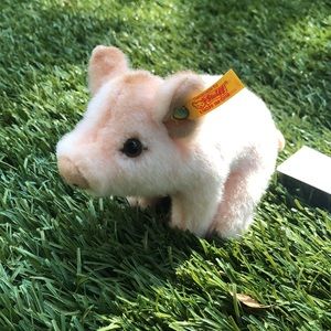 Steiff ‘Sissi’ the pig - collectible